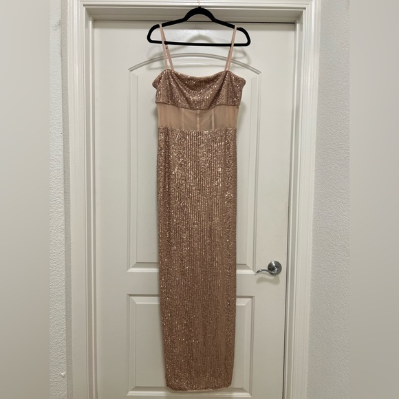 NWT BCBG MaxAzria Sequin Evening Gown - Picture 4 of 14